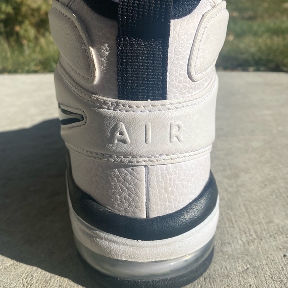 NIKE AIR MAX 2 UPTEMPO - Picture 2 of 7